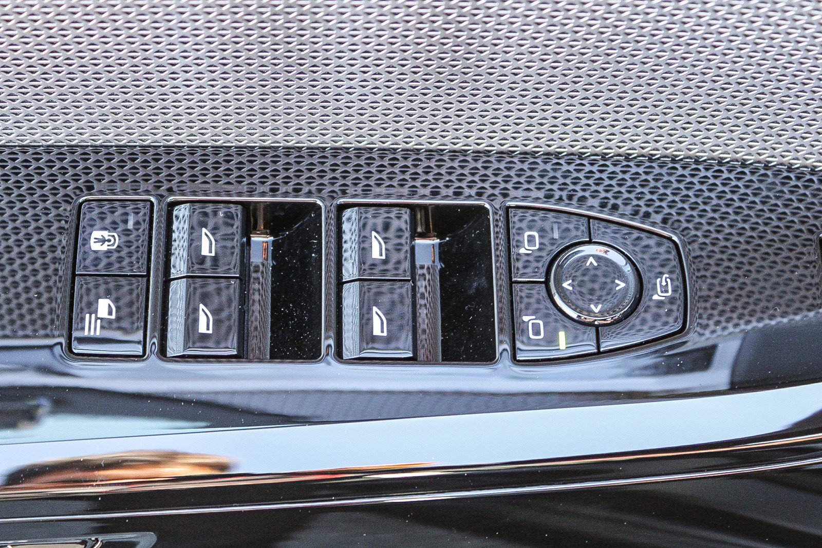 Used 2026 BMW 740i 740i w/ Premium Package image 21