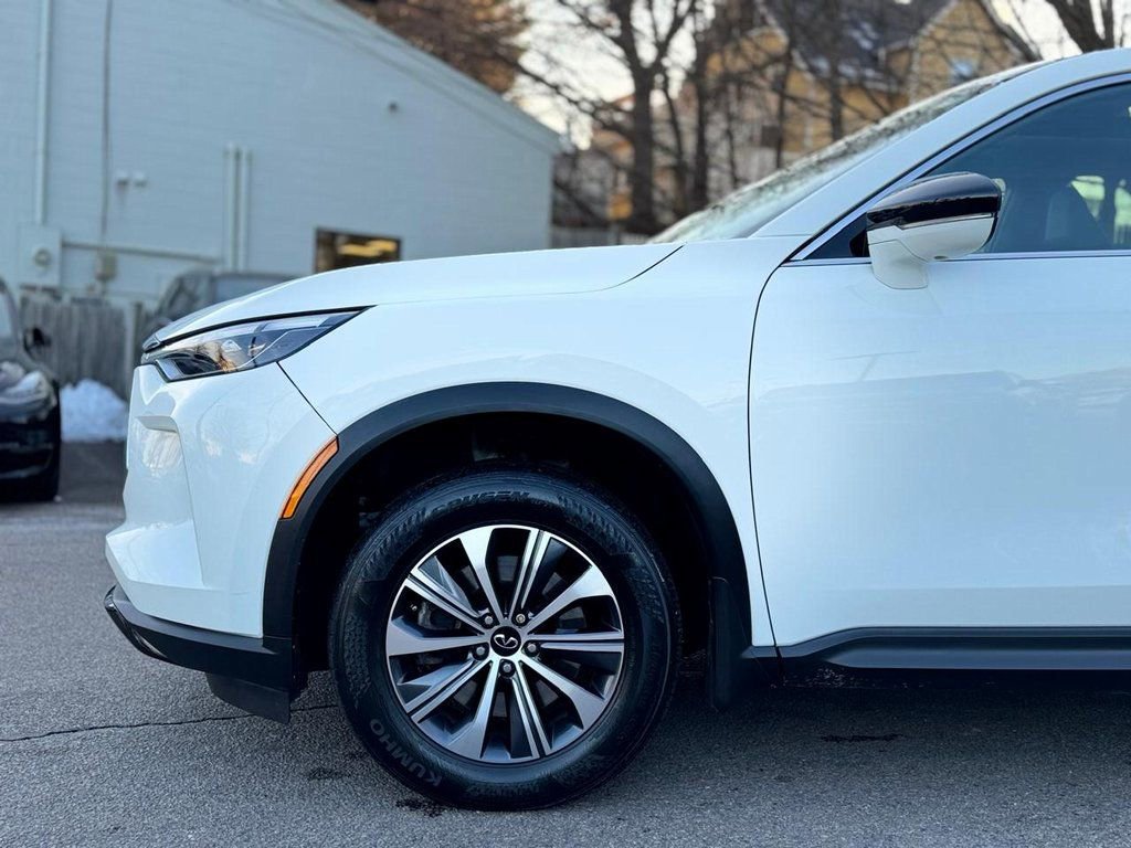 Used 2022 INFINITI QX60 Pure image 10