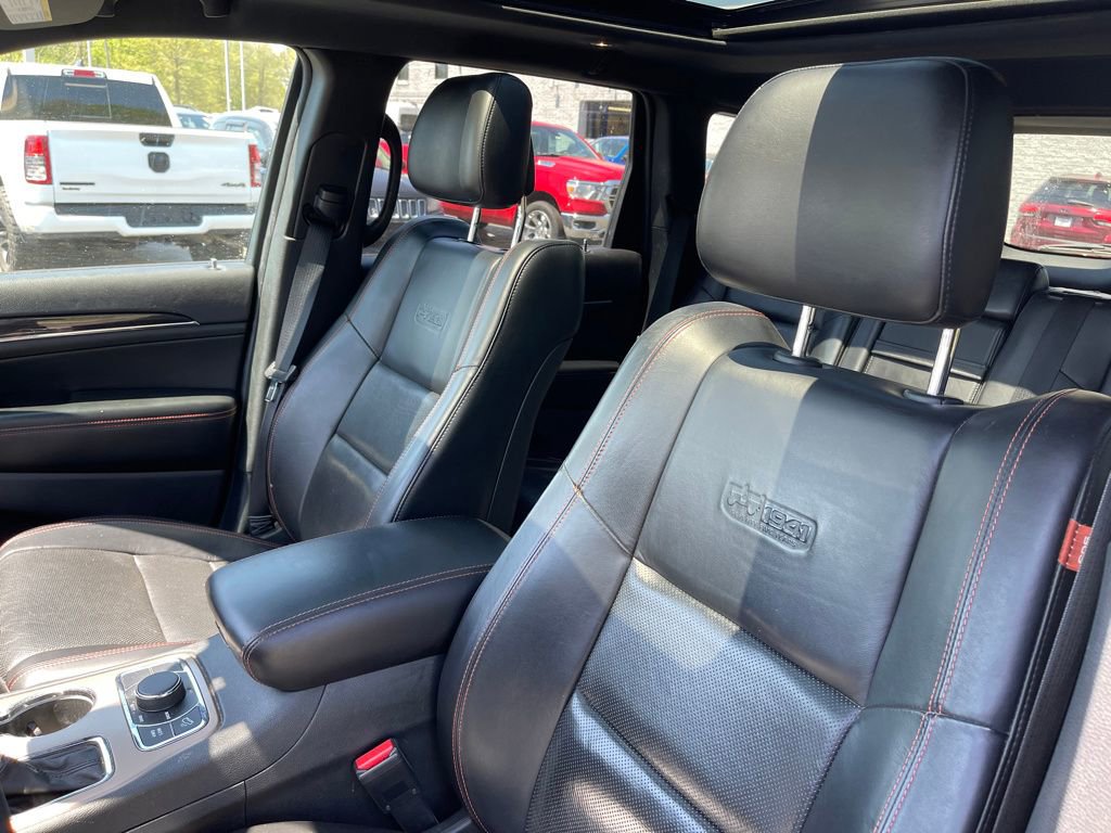Used 2017 Jeep Grand Cherokee Limited 75th Anniversary AWD/4WD image 17