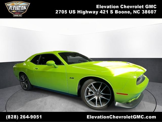Used 2023 Dodge Challenger R/T image 1