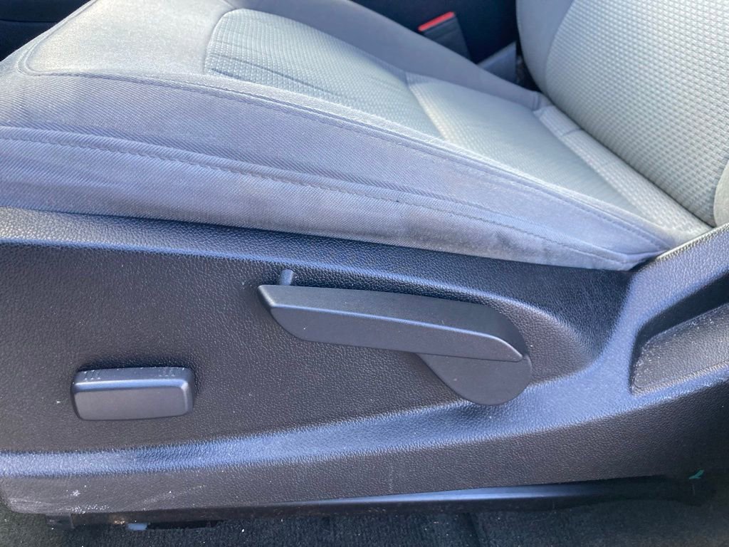 Used 2016 Chevrolet Colorado W/T image 10