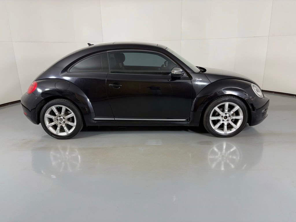 Used 2013 Volkswagen Beetle 2.5 Fender image 6