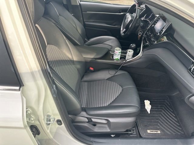 Used 2022 Toyota Camry SE FWD image 25