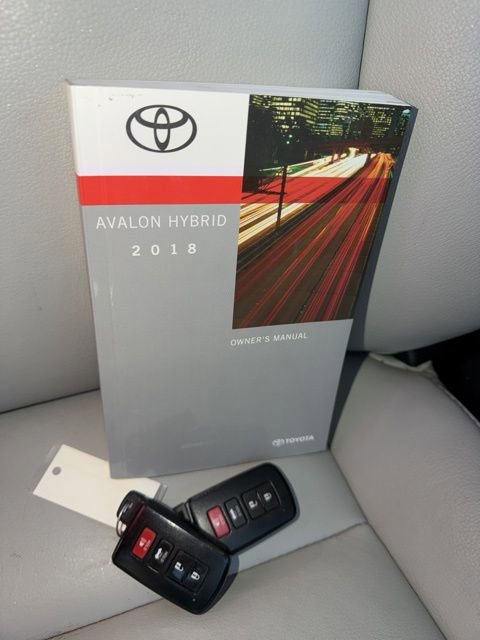 Used 2018 Toyota Avalon XLE Premium w/ All Weather Liner Package image 24