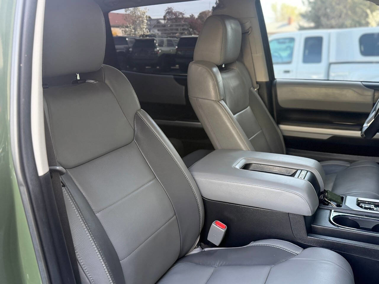 Used 2021 Toyota Tundra Limited w/ Limited Premium Package image 41