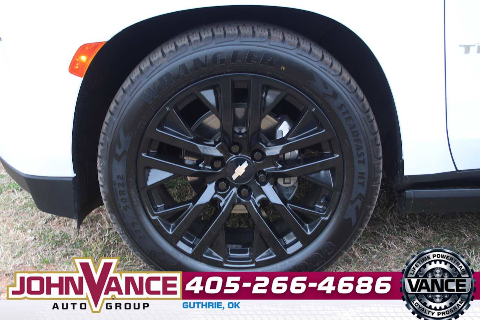 Used 2023 Chevrolet Tahoe High Country AWD/4WD image 14