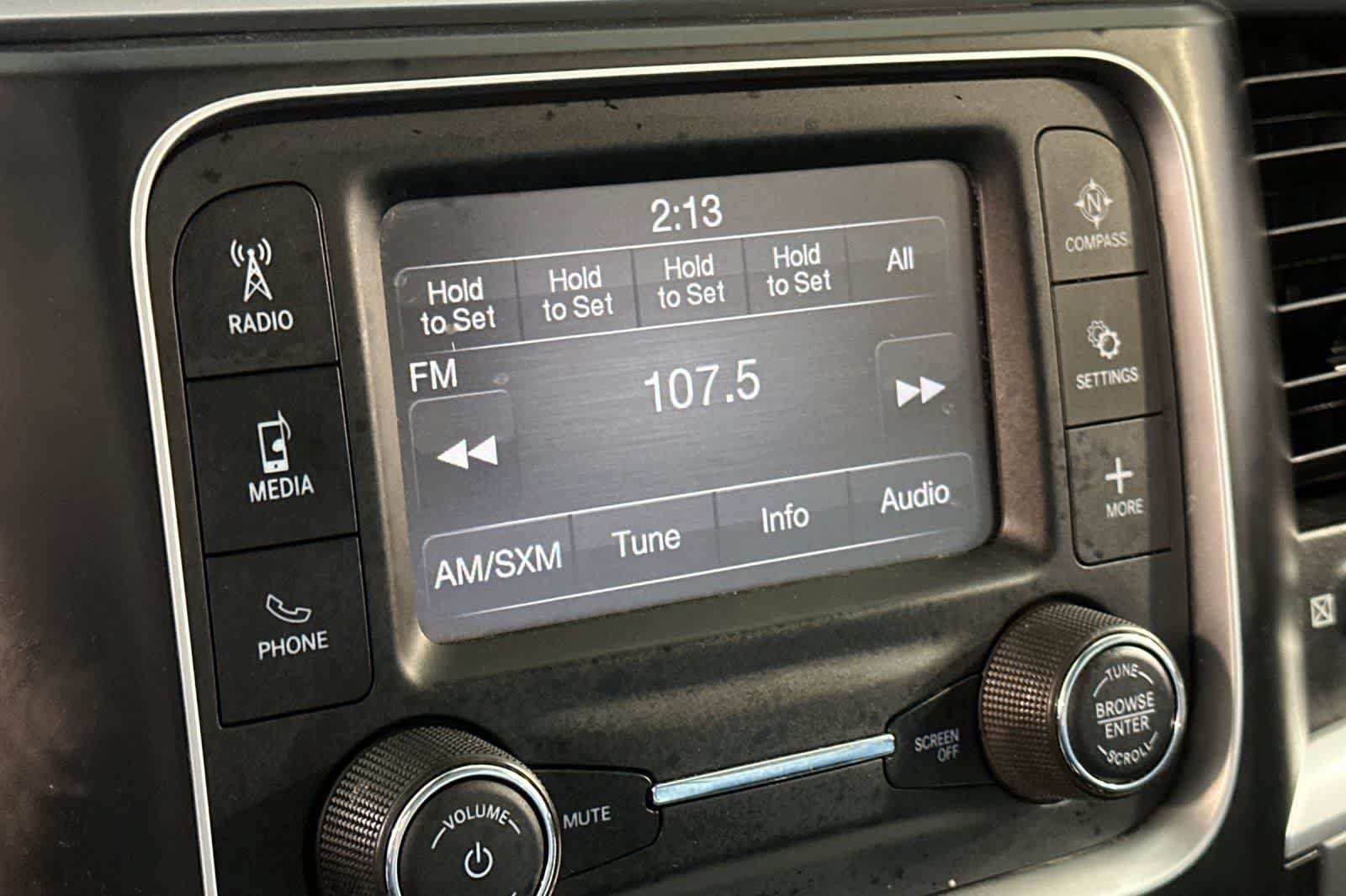 Used 2021 RAM 1500 Classic SLT AWD/4WD image 21