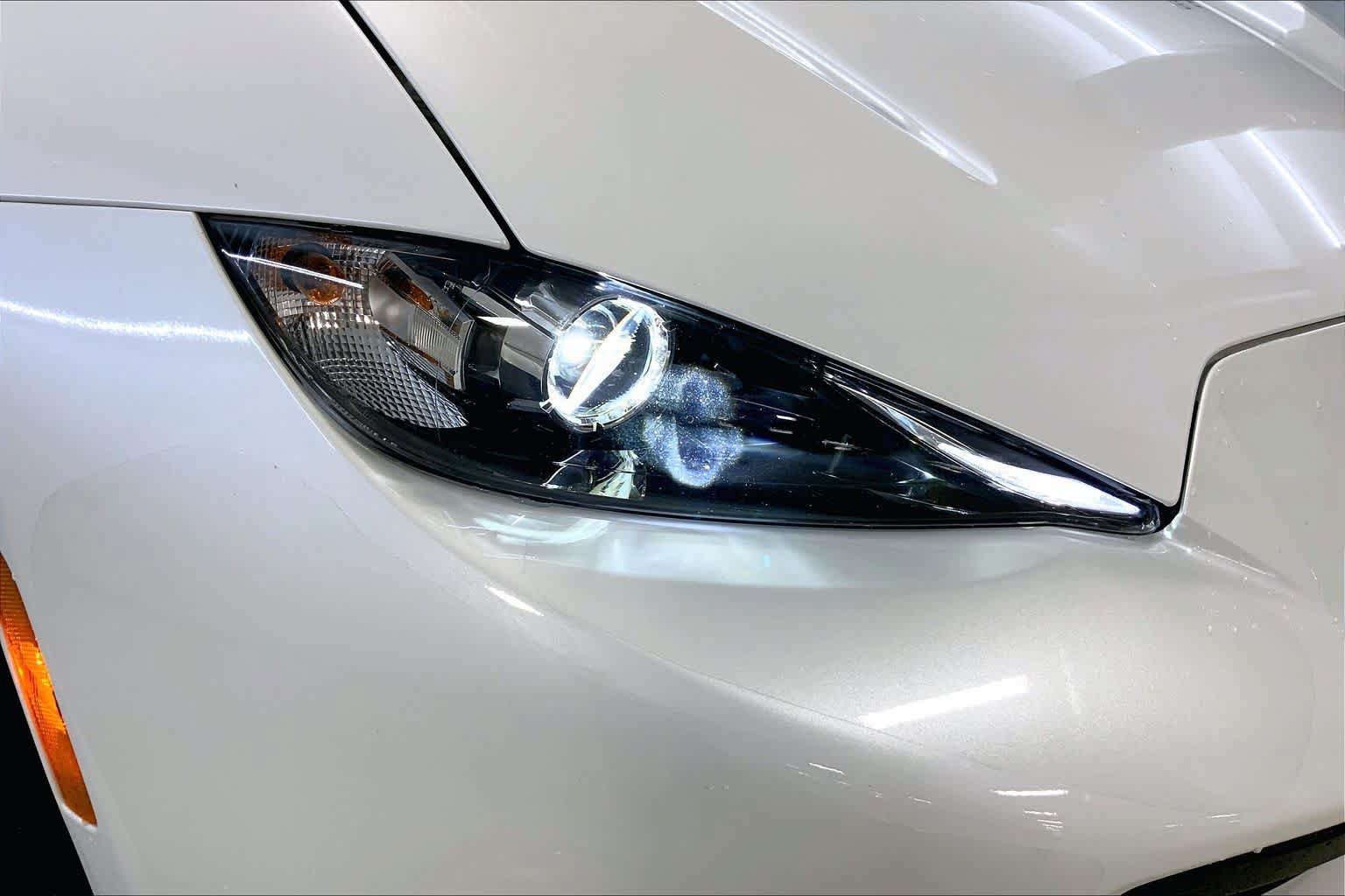 Used 2023 MAZDA MX-5 Miata Grand Touring RWD image 24