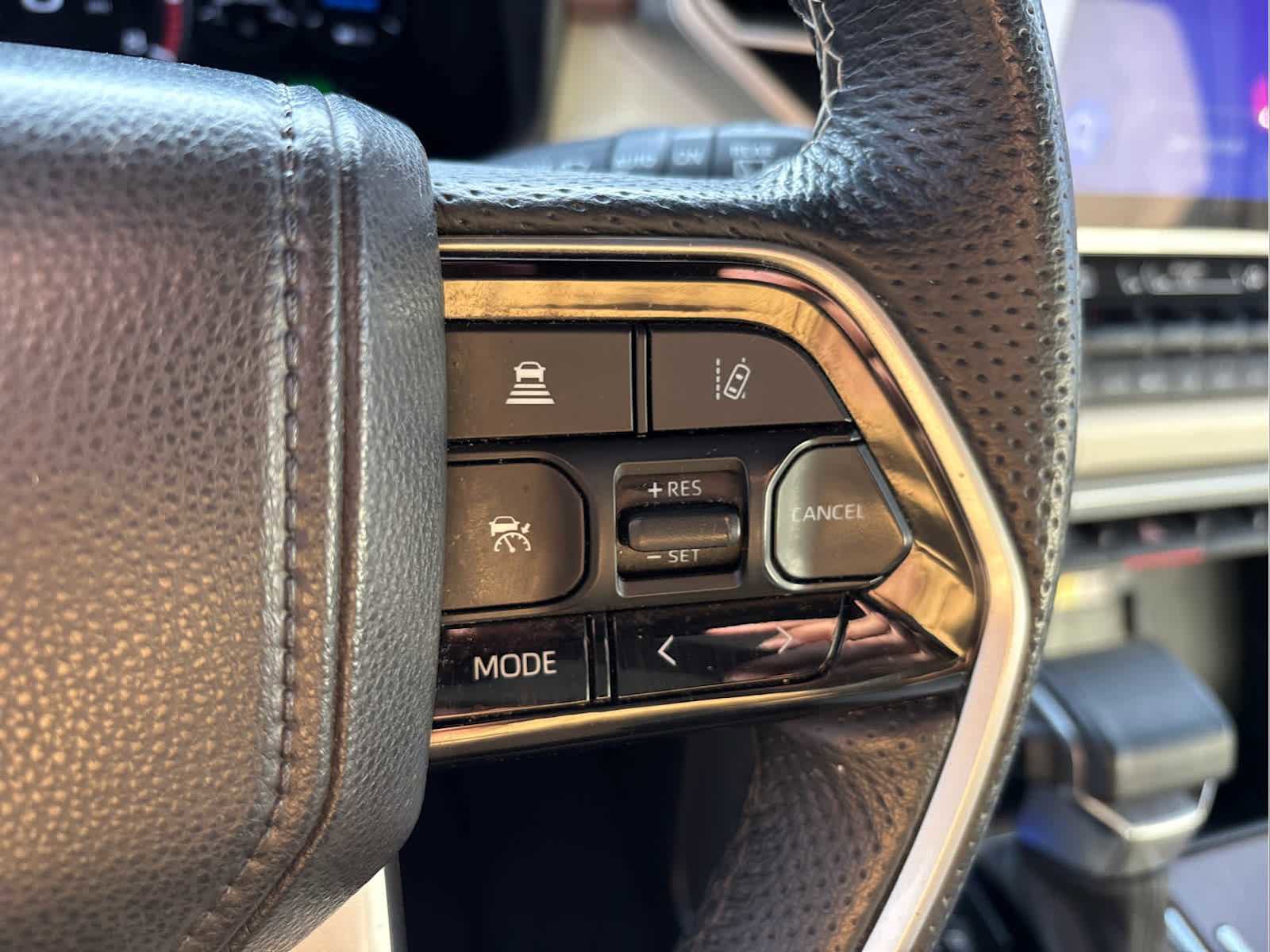 Used 2023 Toyota Sequoia Capstone image 27