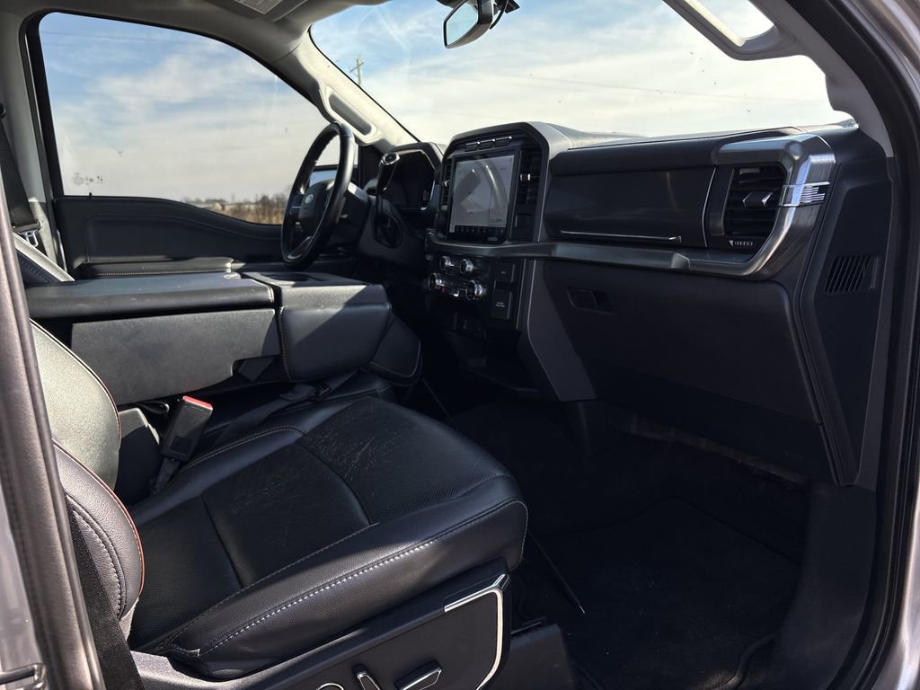 Used 2021 Ford F150 Lariat image 22