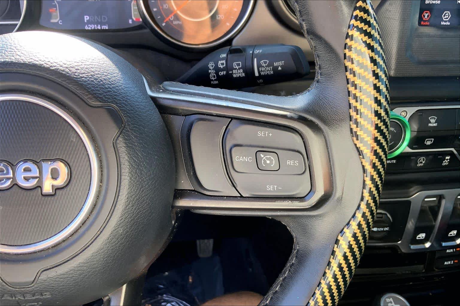 Used 2019 Jeep Wrangler Sport AWD/4WD image 22