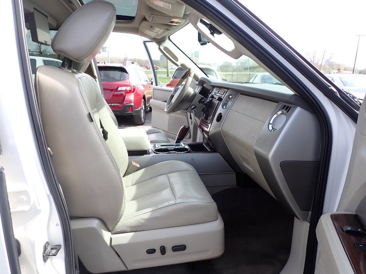 Used 2010 Ford Expedition EL Limited AWD/4WD image 13