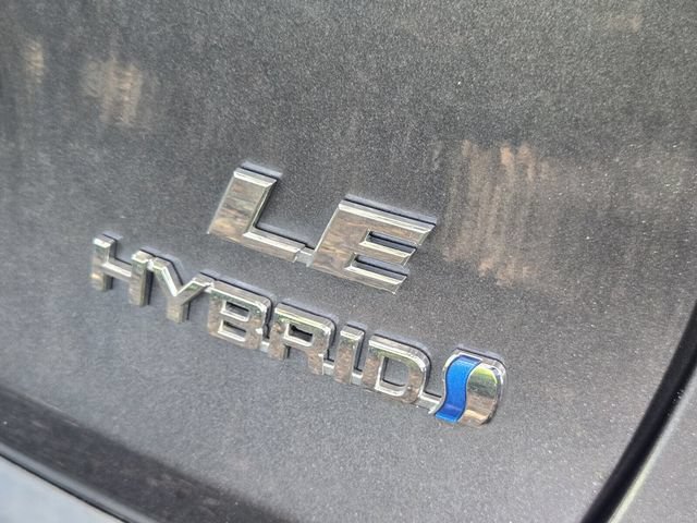 Used 2024 Toyota RAV4 LE AWD/4WD image 11