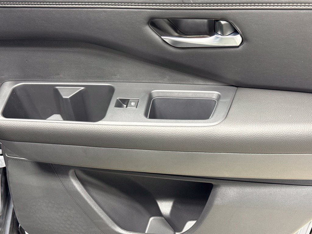 New 2026 Nissan Pathfinder Platinum AWD/4WD image 26