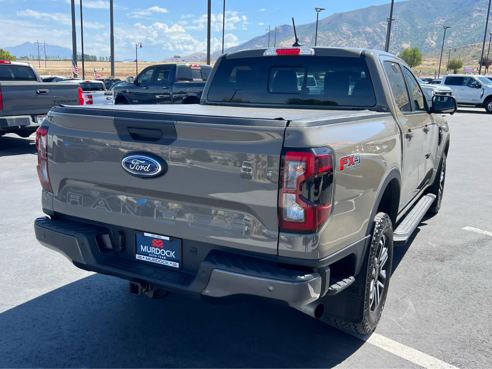 Used 2025 Ford Ranger Lariat w/ FX4 Off-Road Package AWD/4WD image 8