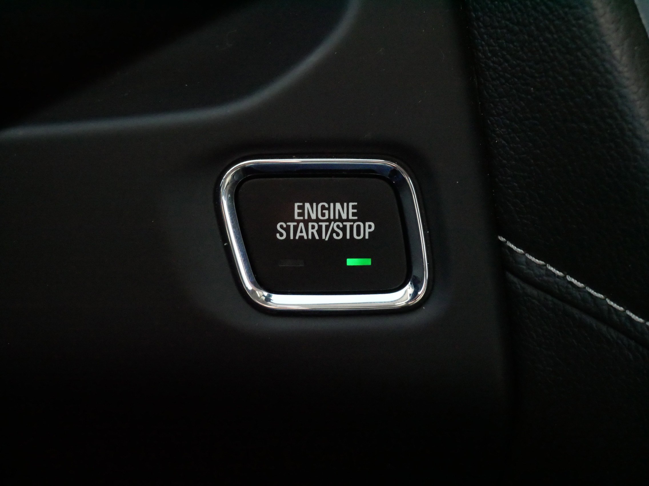 Used 2023 GMC Acadia SLT image 27