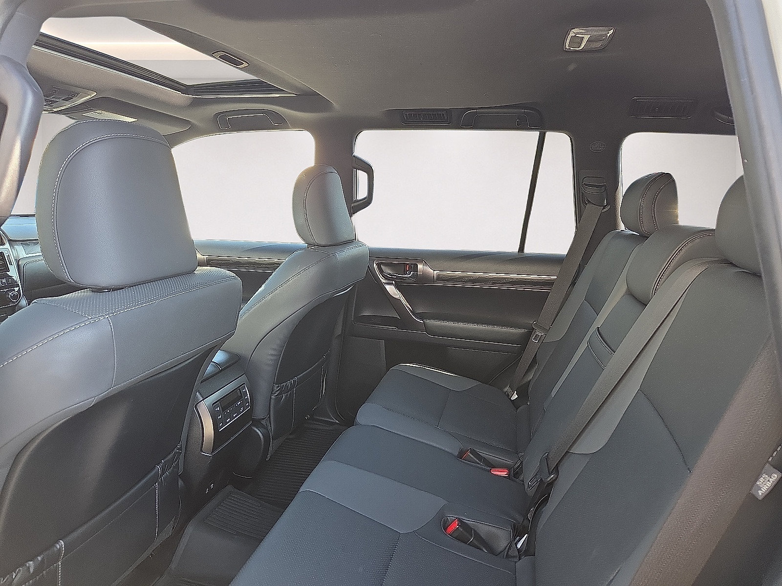 Used 2022 Lexus GX 460 w/ Black Line Special Edition AWD/4WD image 20