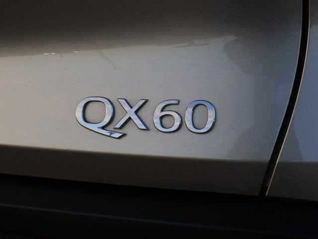 Used 2025 INFINITI QX60 Luxe image 18