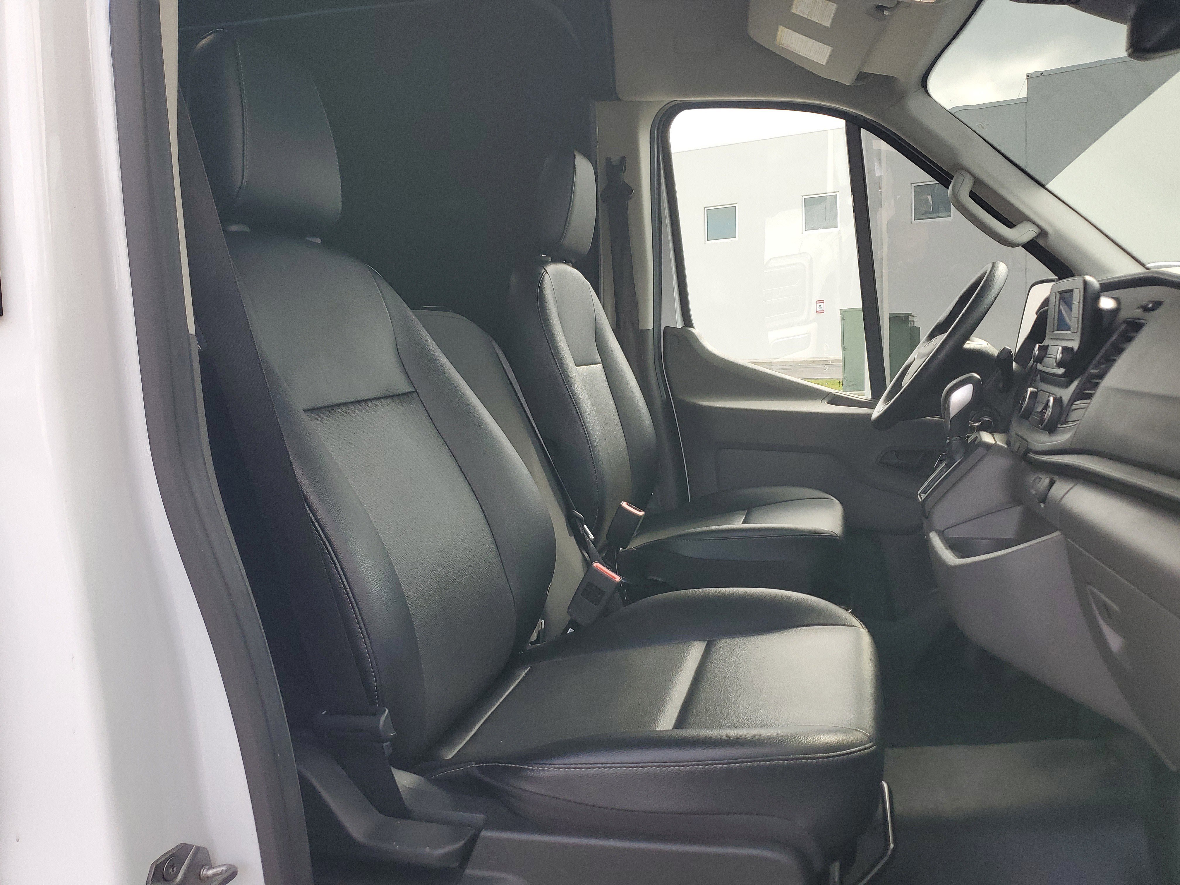 Used 2024 Ford Transit 250 148 Medium Roof w/ Load Area Protection Package image 18