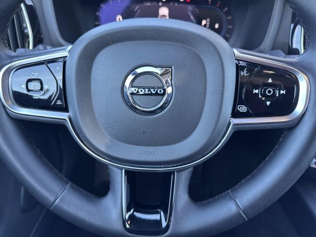 Used 2024 Volvo S60 B5 Plus image 24