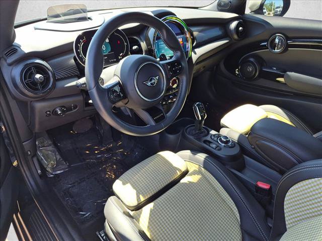 Used 2023 MINI Cooper S w/ MINI Resolute Edition FWD image 11