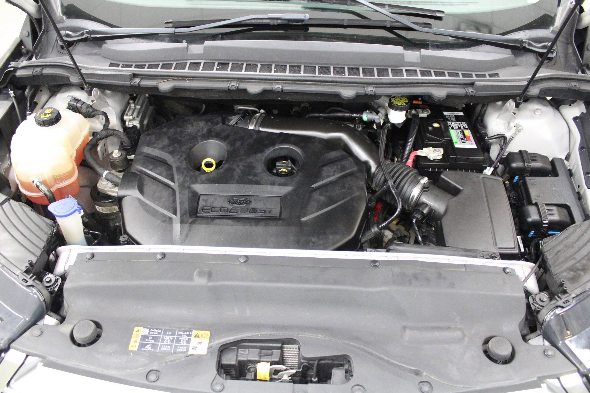 Used 2018 Ford Edge SEL w/ Equipment Group 201A image 8