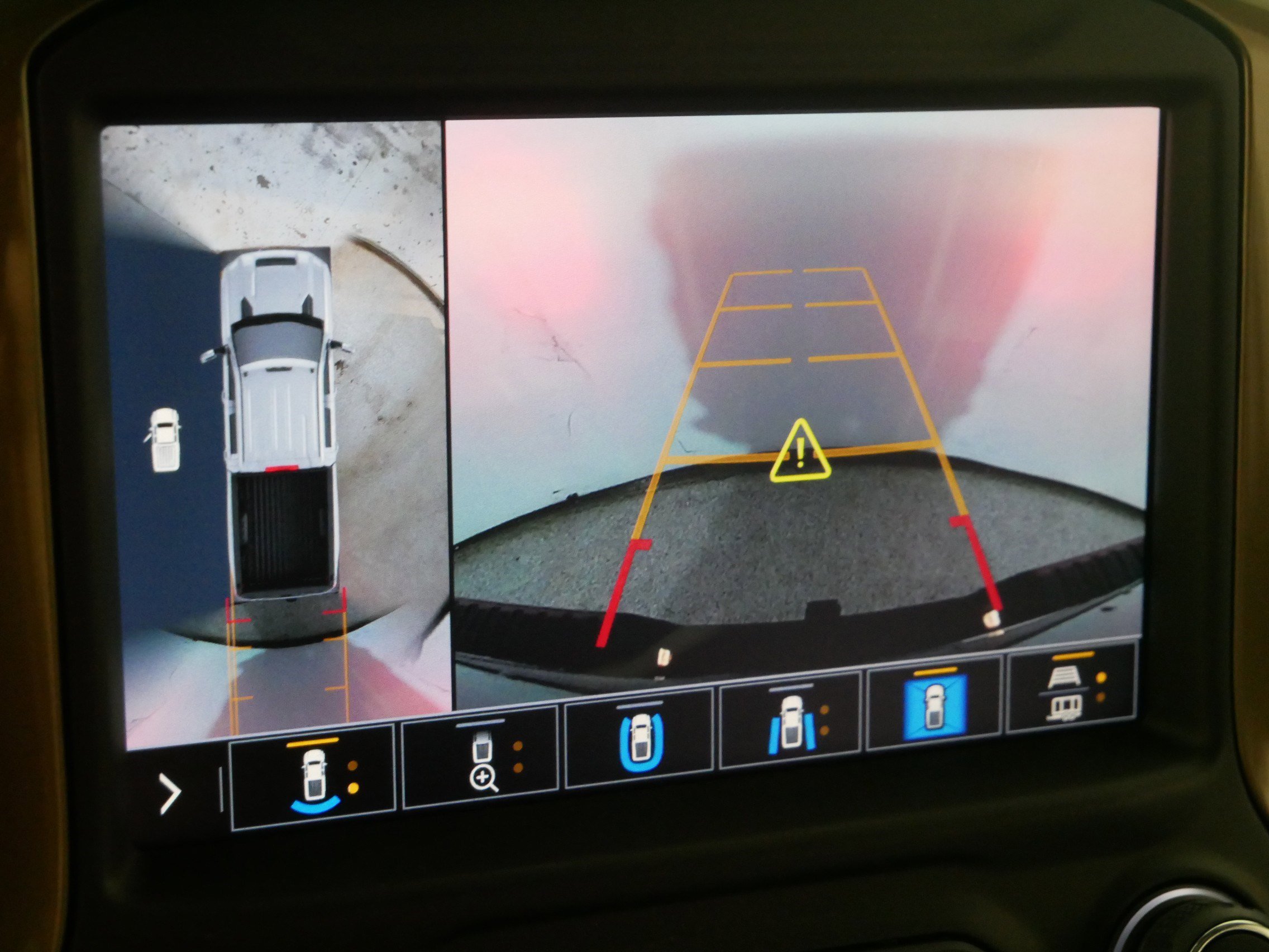 Used 2022 Chevrolet Silverado 3500 High Country w/ Z71 Off-Road Package image 33