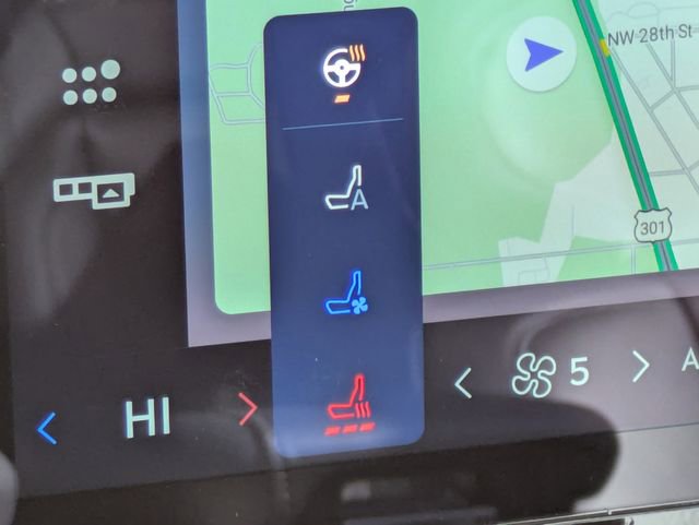 New 2026 Lincoln Navigator Premiere image 23