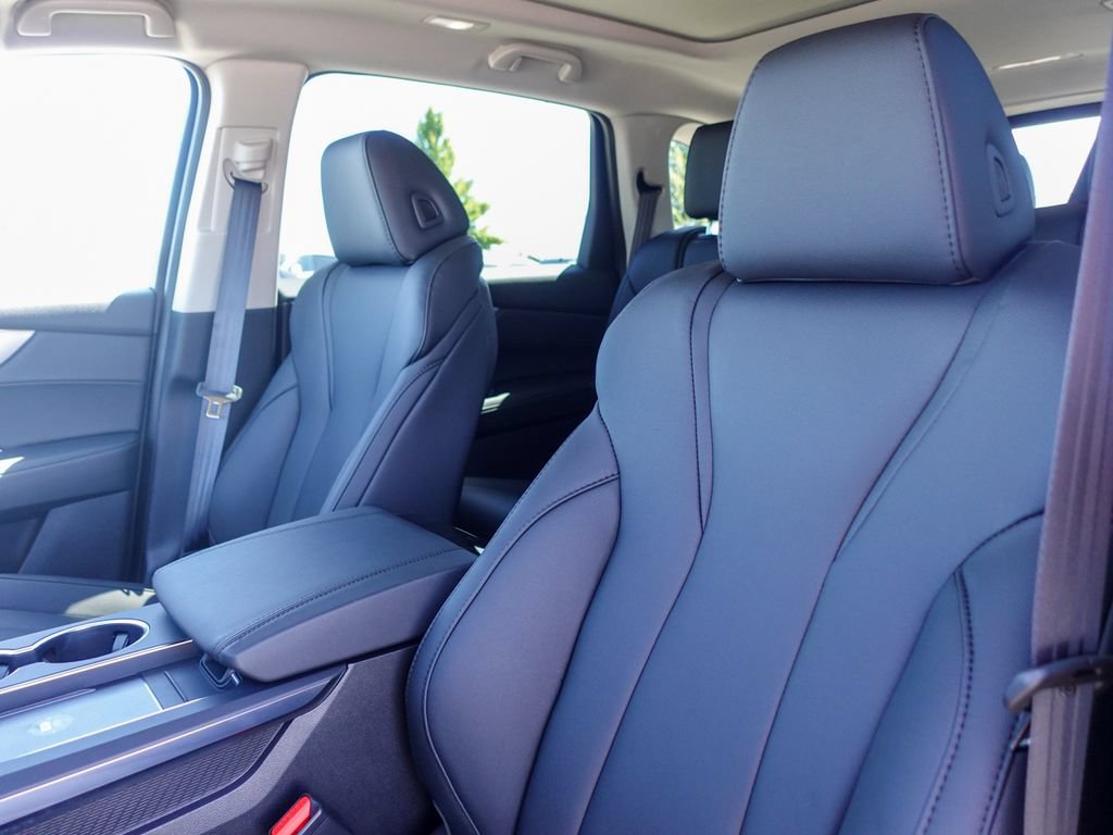 New 2026 Acura MDX SH-AWD image 23
