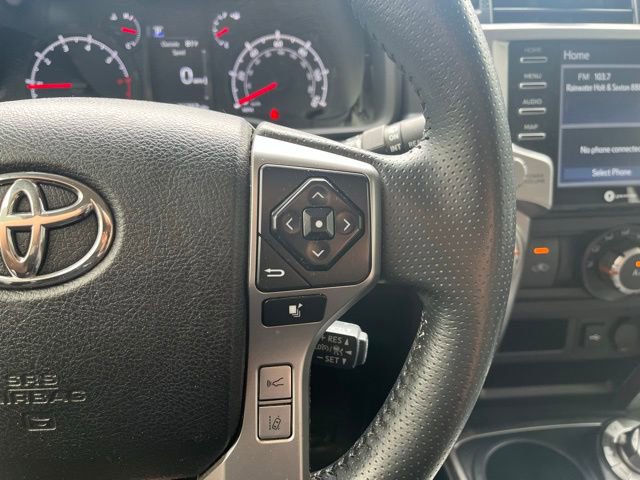 Used 2022 Toyota 4Runner SR5 AWD/4WD image 16