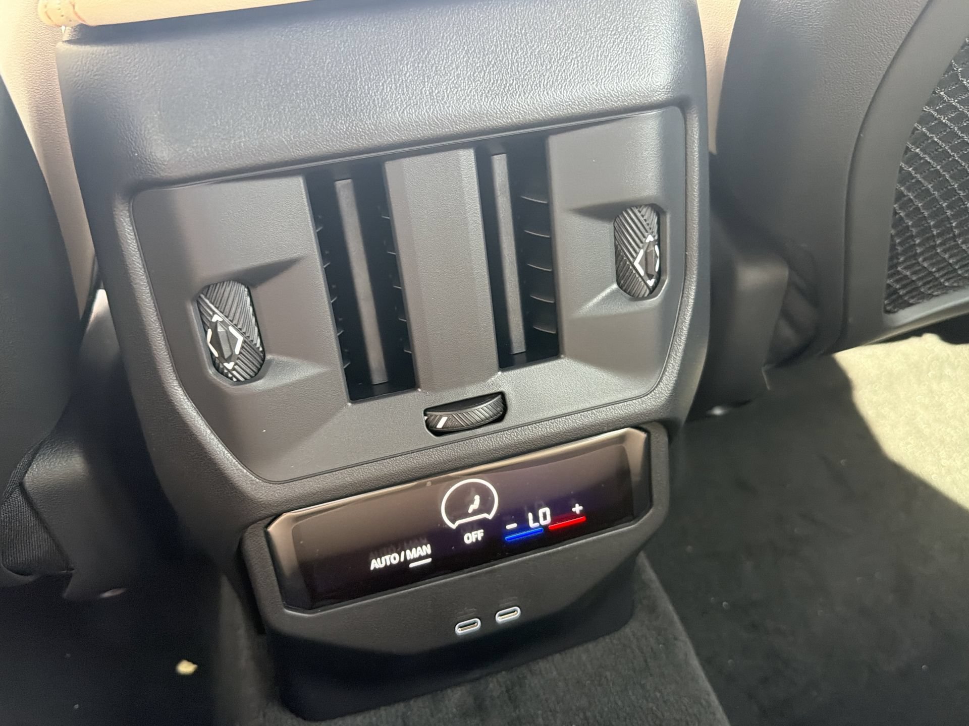 New 2026 BMW X3 xDrive30i w/ Premium Package AWD/4WD image 18
