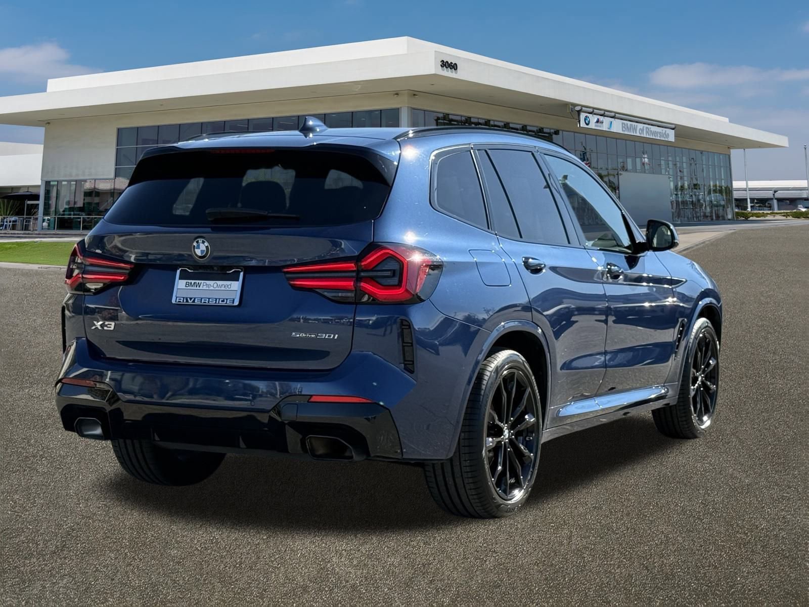 Certified 2024 BMW X3 sDrive30i w/ M Sport Package image 10