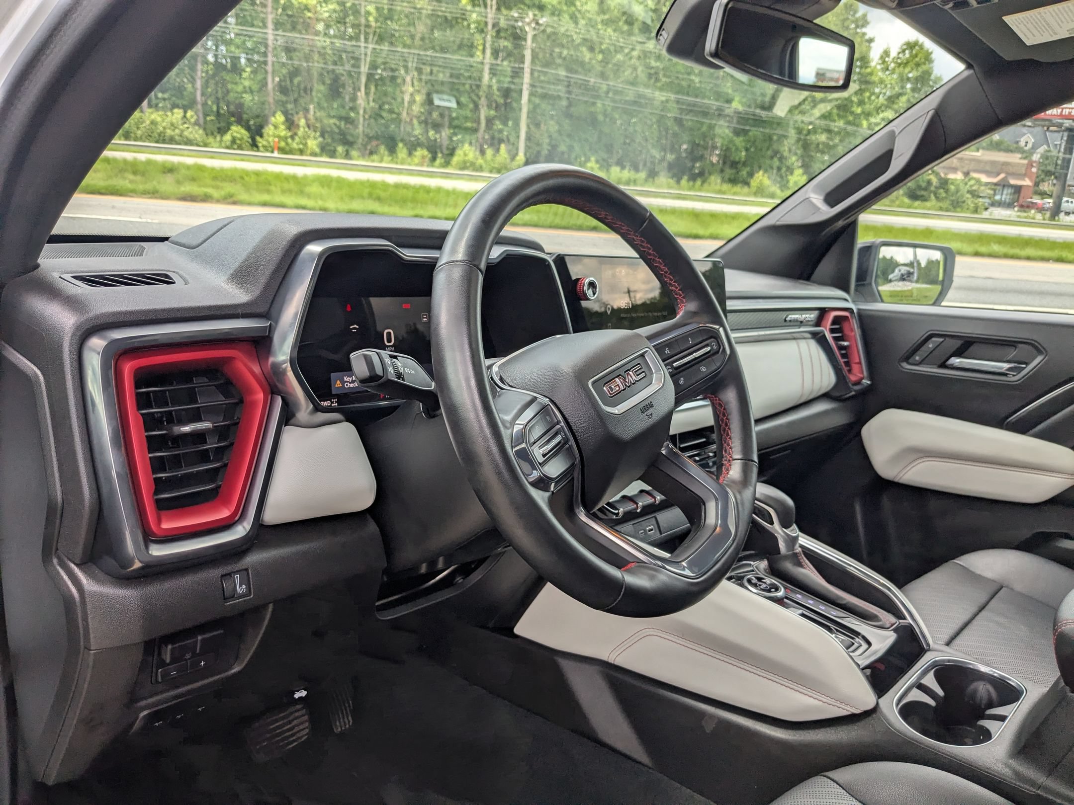Used 2023 GMC Canyon AT4X w/ Edition 1 AWD/4WD image 13