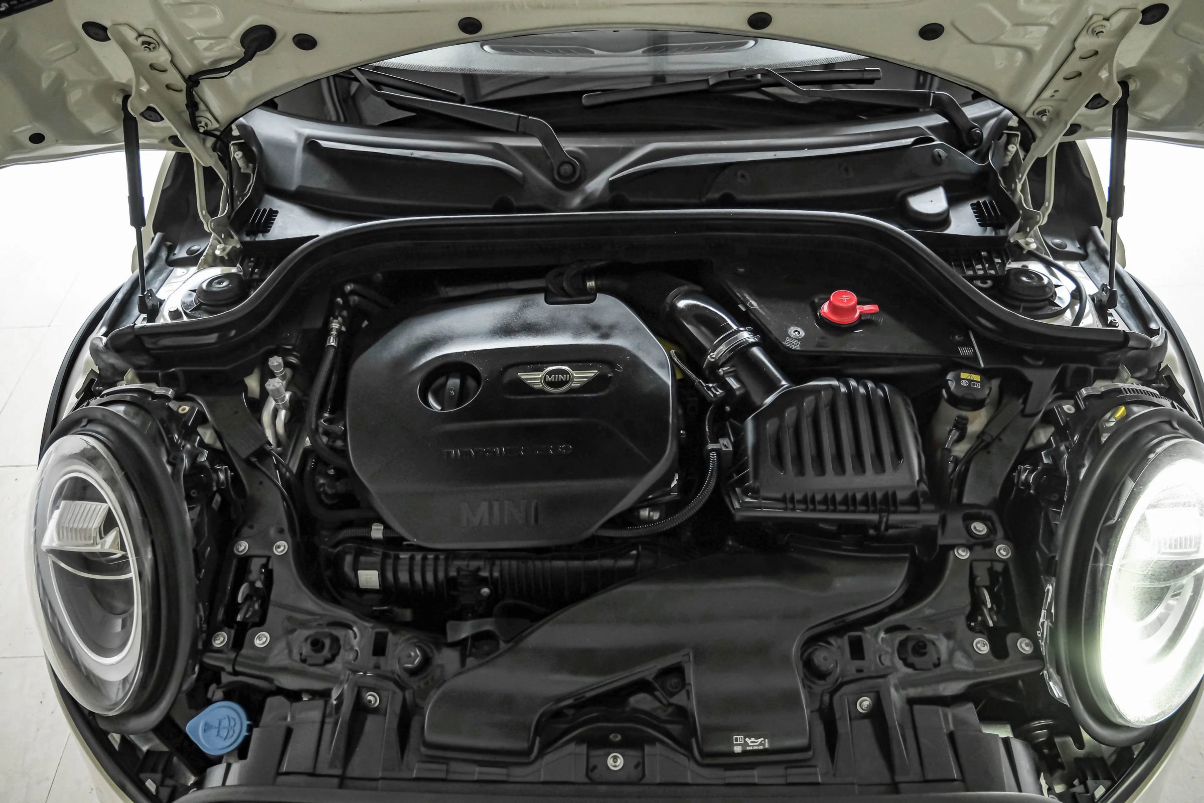 Used 2019 MINI Cooper S w/ Premium Package image 44