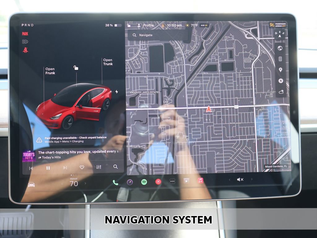 Used 2018 Tesla Model 3 Long Range RWD image 4