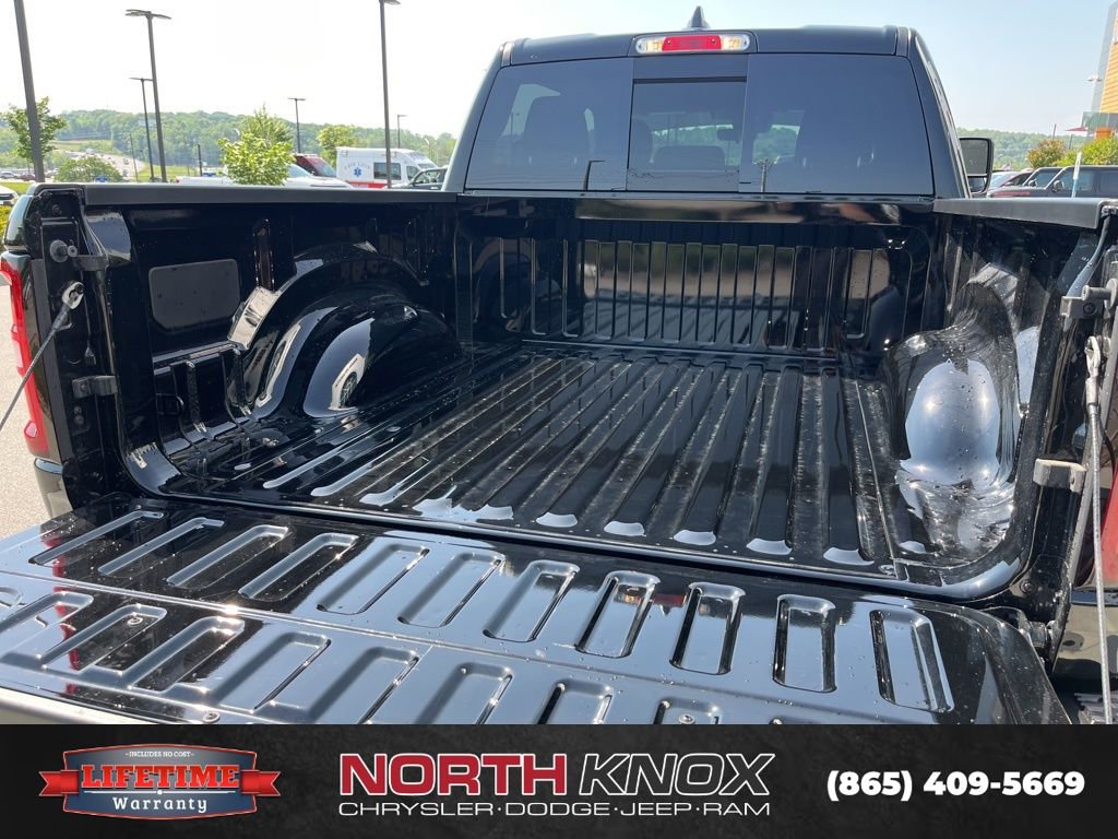 Used 2026 RAM 1500 Classic Warlock AWD/4WD image 18