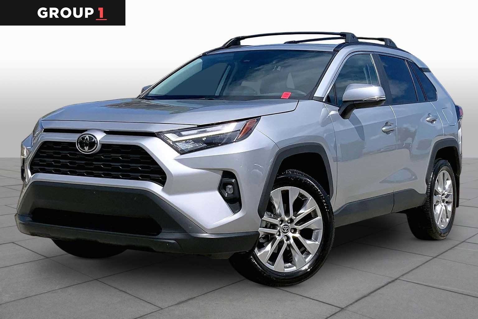 Used 2023 Toyota RAV4 XLE Premium FWD image 1