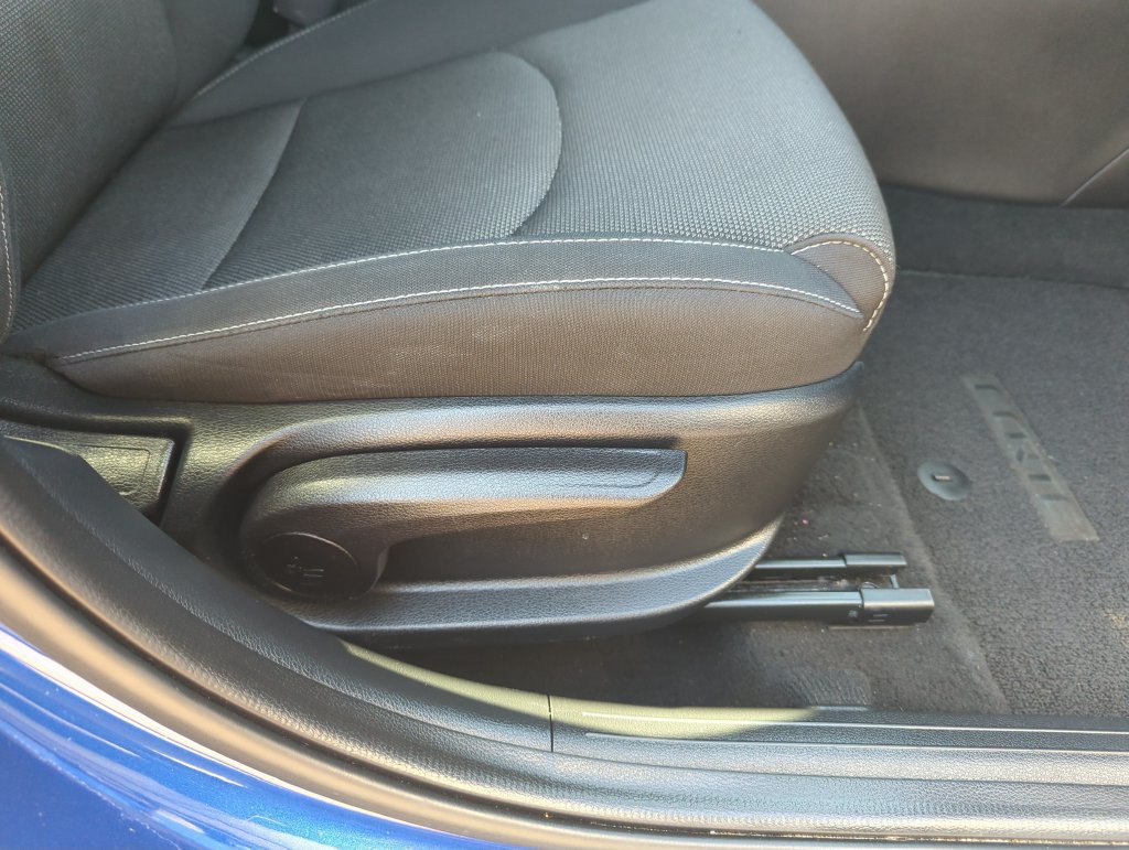 Used 2023 Kia Forte LXS FWD image 36
