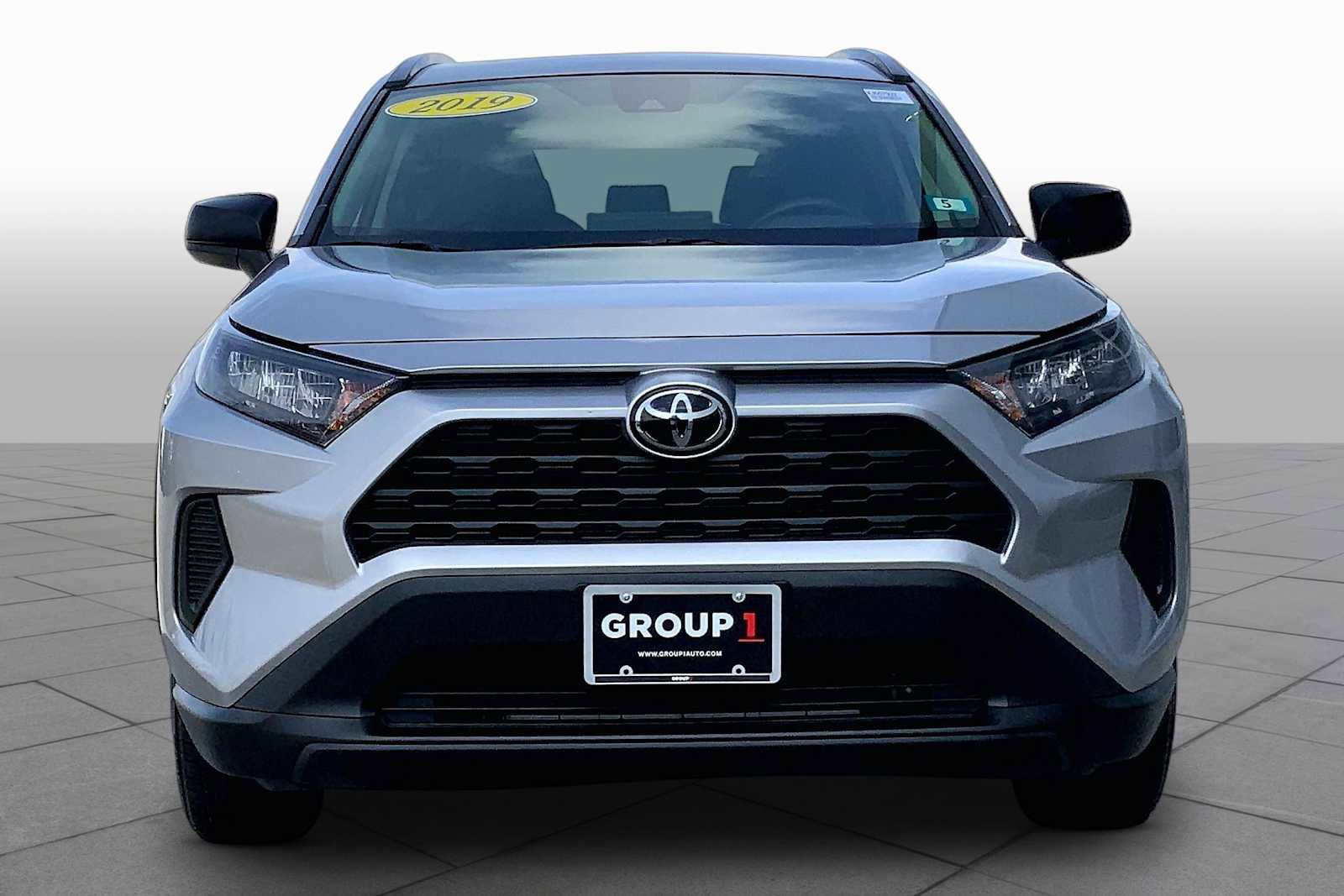 Used 2019 Toyota RAV4 LE w/ All Weather Liner Package AWD/4WD image 4