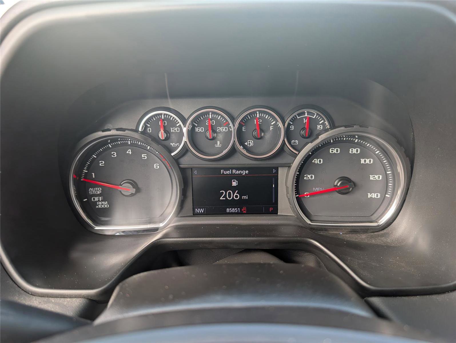 Used 2021 Chevrolet Suburban LS image 18