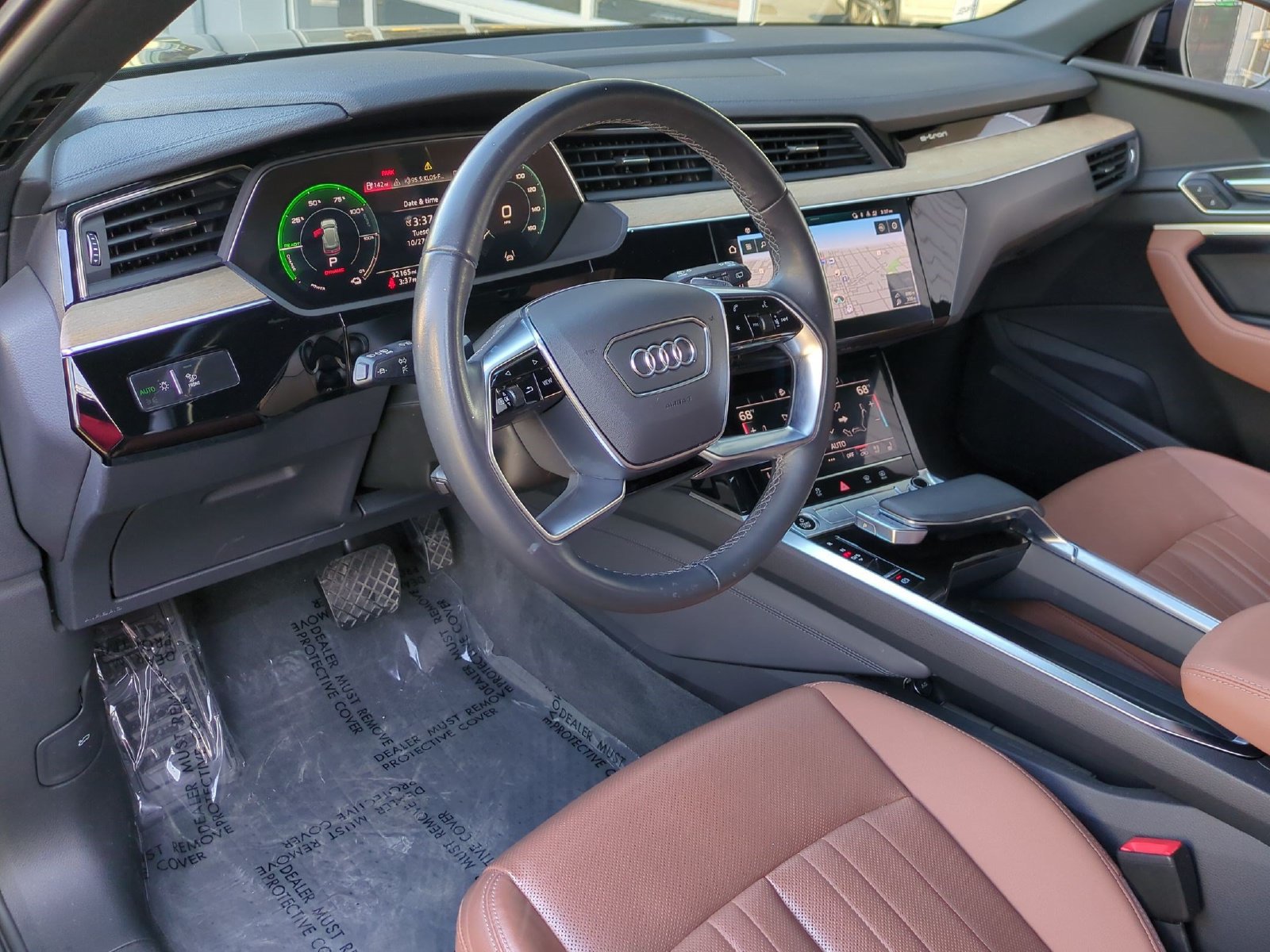 Used 2024 Audi Q8 e-tron Premium Plus w/ Premium Plus Package AWD/4WD image 15