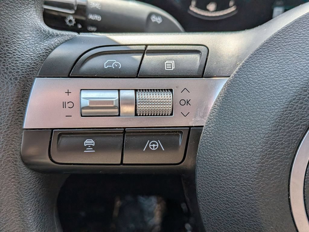 Used 2025 Hyundai Tucson SEL FWD image 20