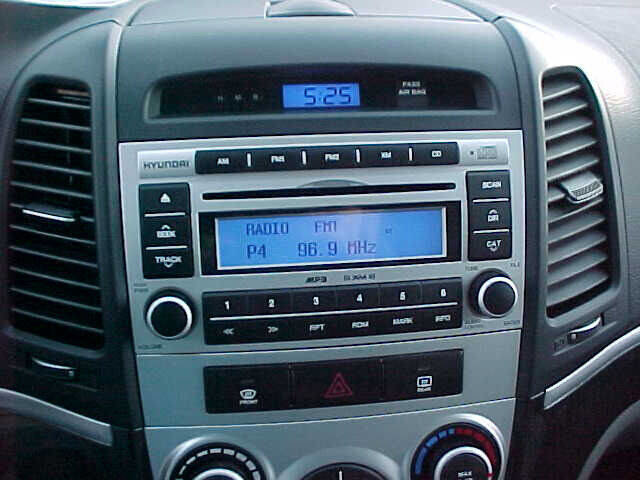 Used 2008 Hyundai Santa Fe GLS image 19