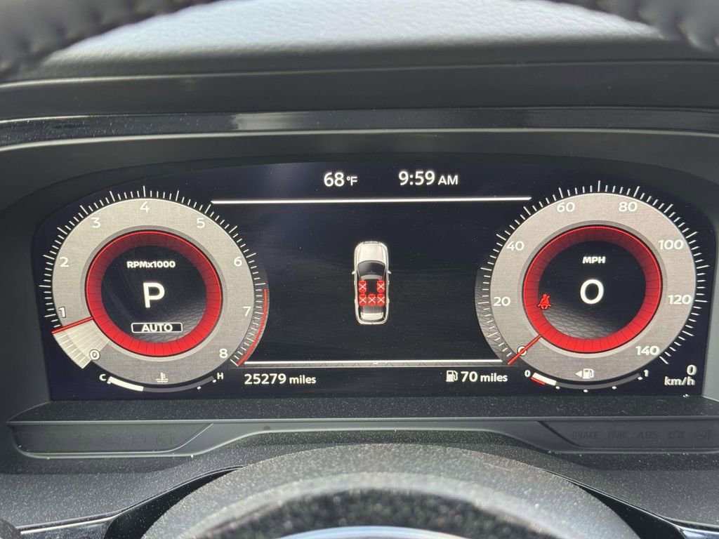 Used 2023 Nissan Pathfinder Platinum image 13