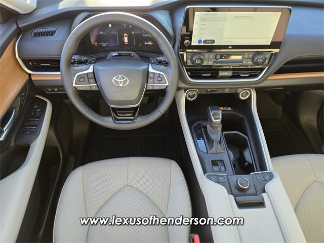 Used 2024 Toyota Grand Highlander Platinum image 14