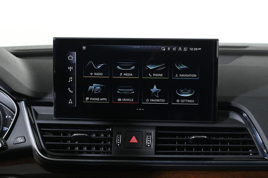 Certified 2022 Audi Q5 2.0T Premium w/ Convenience Package image 13