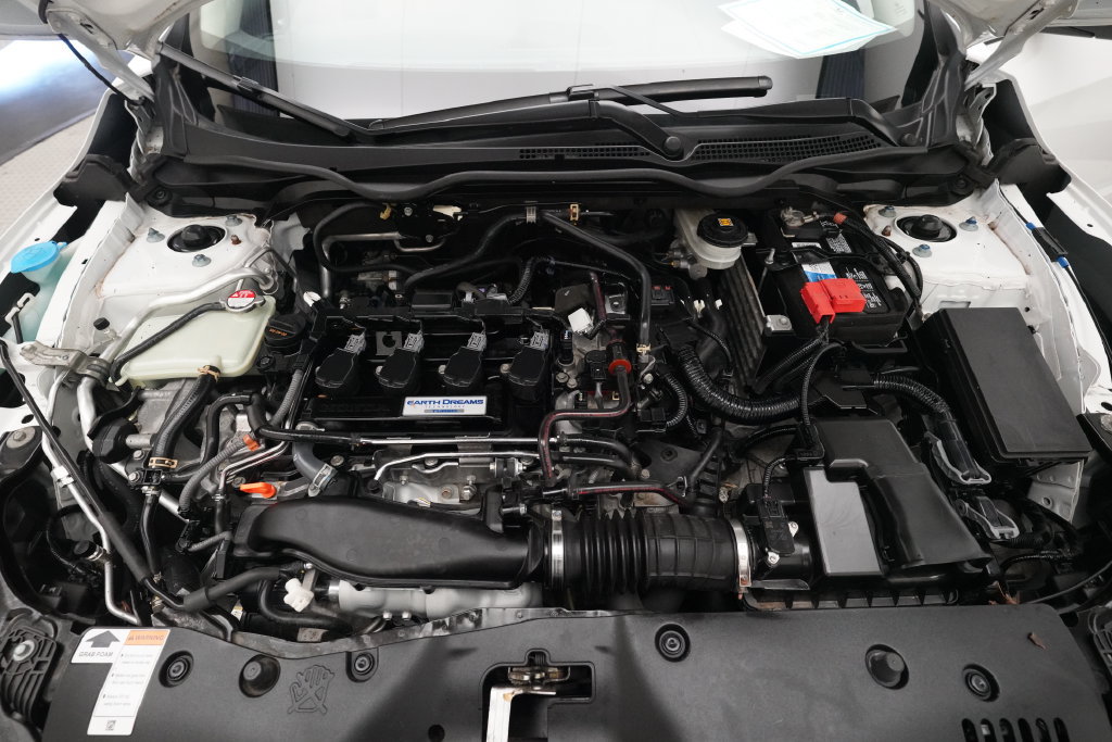 Certified 2018 Honda Civic Touring image 3