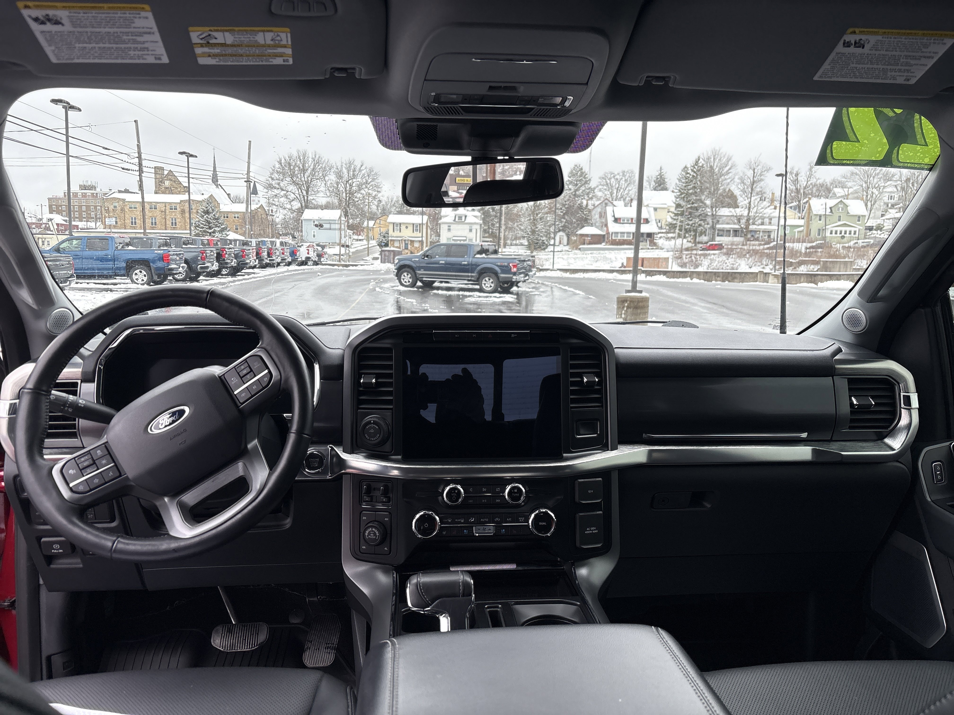 Used 2022 Ford F150 Lariat w/ Equipment Group 502A High image 14