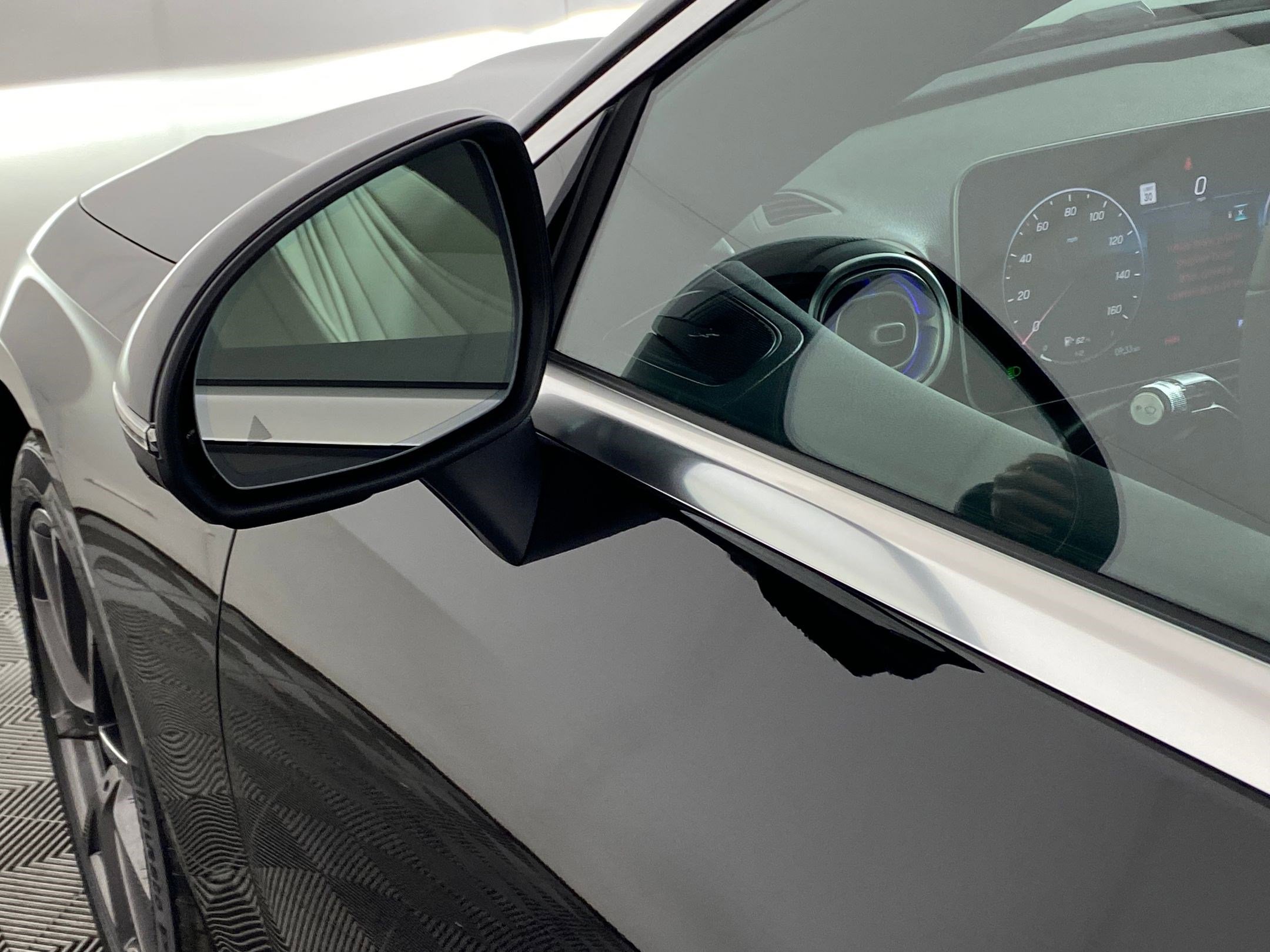 New 2026 Mercedes-Benz CLE 300 4MATIC Coupe image 21