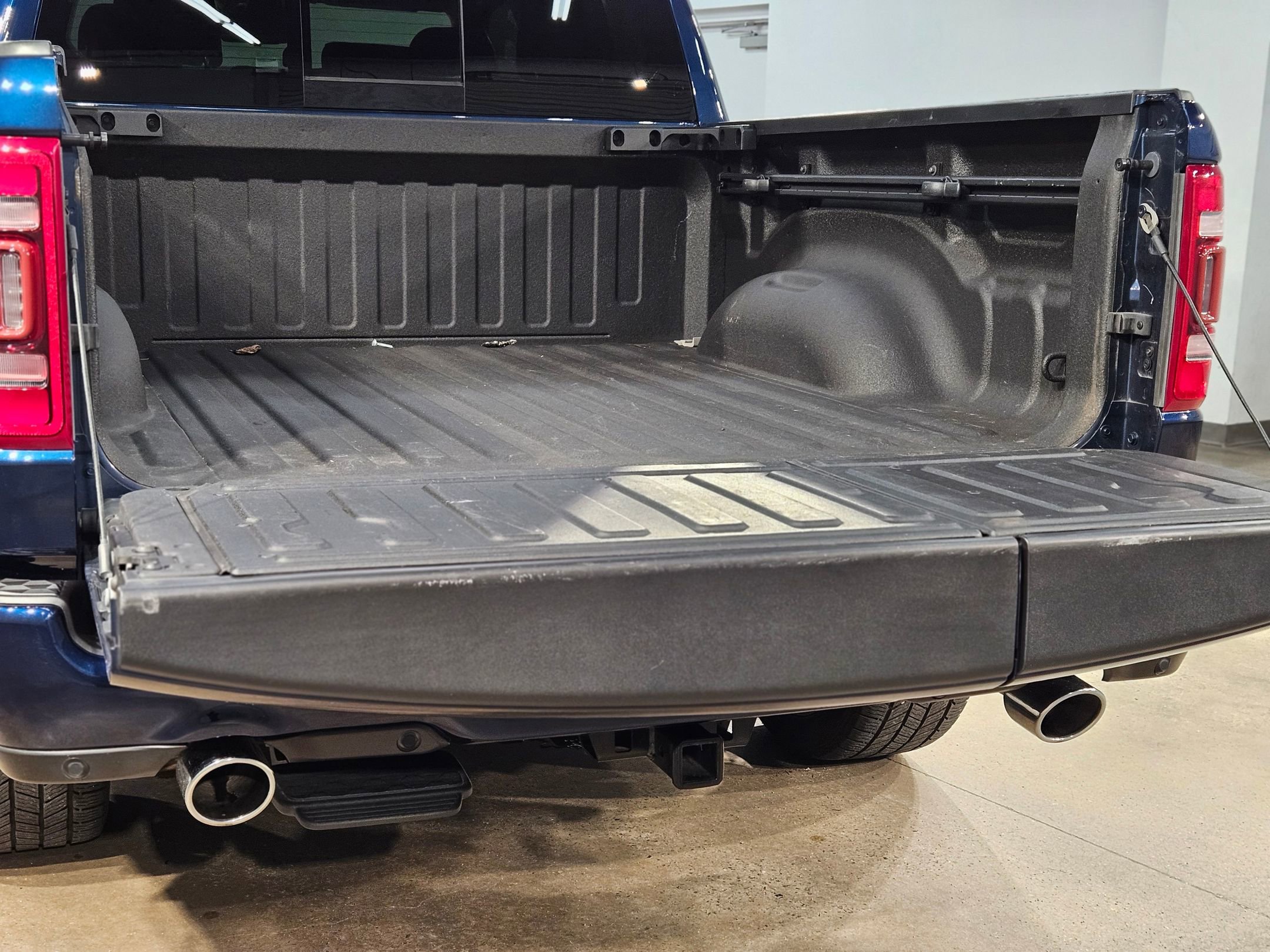 Used 2021 RAM 1500 Limited image 18